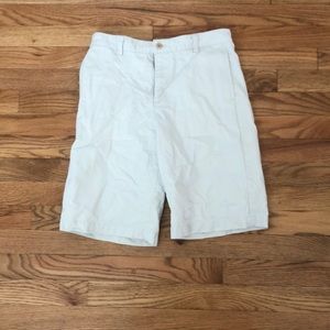 Vineyard Vines khaki shorts